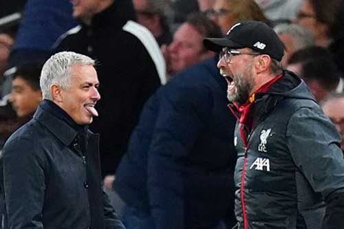 Mourinho mỉa mai những phàn nàn về chấn thương của Klopp