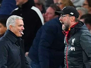 Mourinho mỉa mai những phàn nàn về chấn thương của Klopp