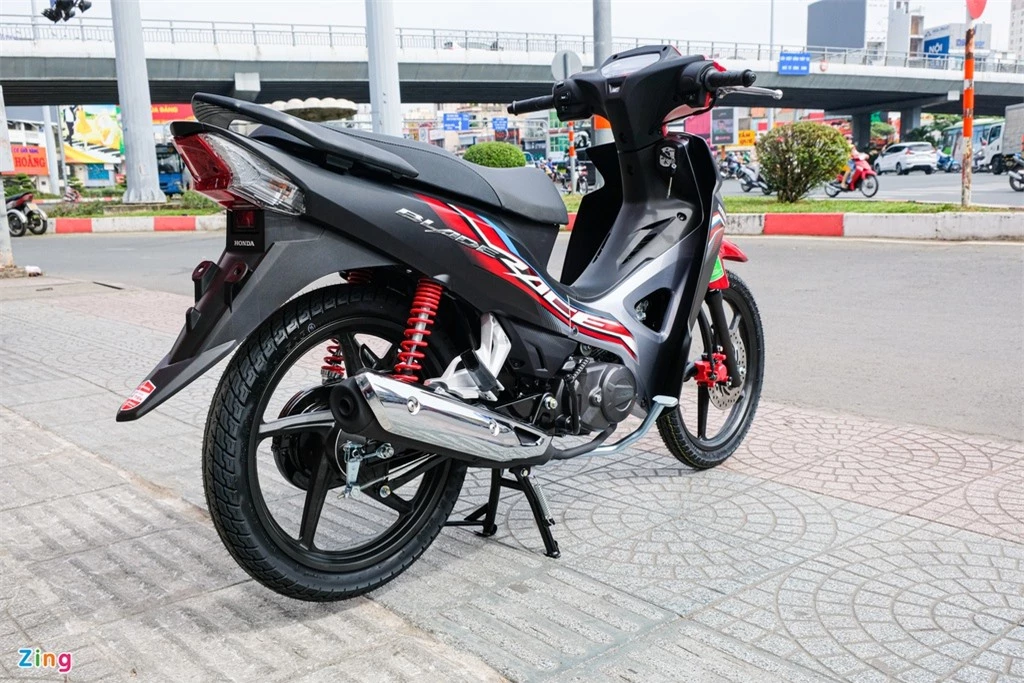 Honda Blade phien ban moi duoc ban duoi gia de xuat tai TP.HCM anh 2