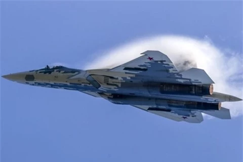 Nga khuyen Ukraine mua... Su-57 bang vien tro quan su My