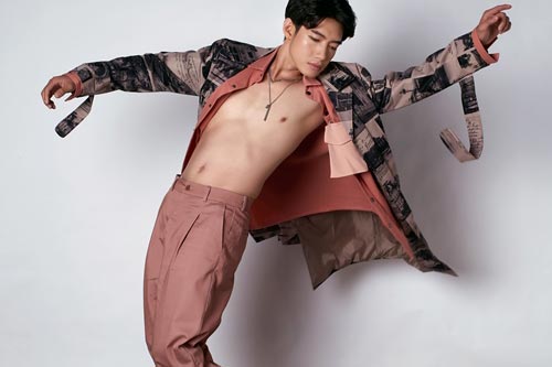 Quang Đăng mừng 2020 thắng lớn