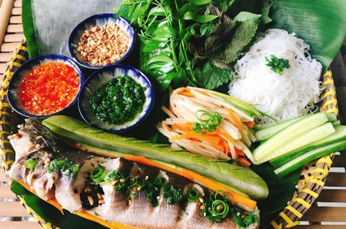 Làm cá lóc hấp bầu đơn giản thơm ngon, lạ miệng, đã thế lại còn cực tốt cho sức khỏe