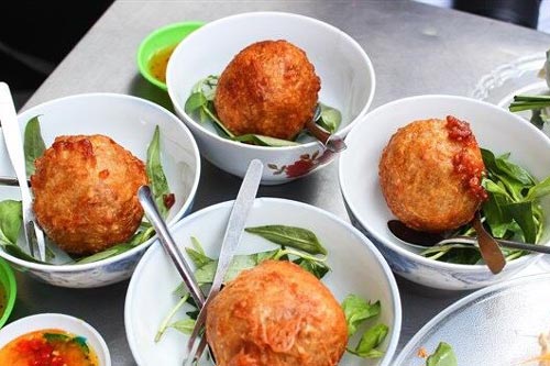 Cách làm trứng vịt lộn bọc khoai môn ngon khó cưỡng