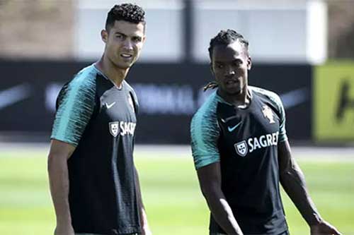 Liverpool gây sốc khi tính chiêu mộ nhà vô địch EURO 2016