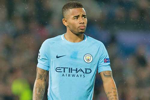 Jesus 'tịt ngòi' 7 trận liên tiếp vẫn được Pep khen