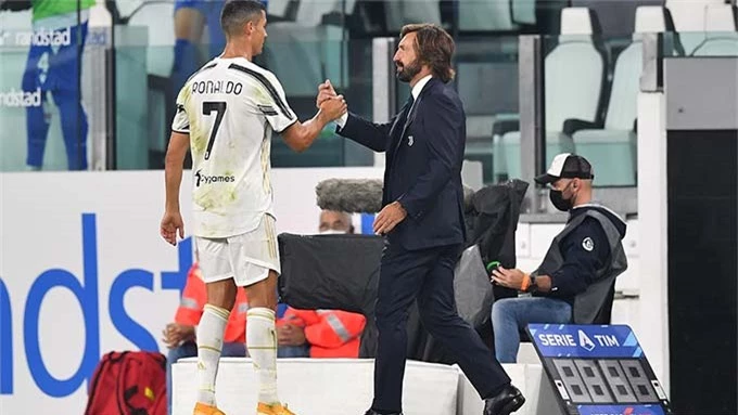 Ronaldo từng khẳng định anh rất hài lòng khi được làm việc cùng HLV Andrea Pirlo ở Juventus