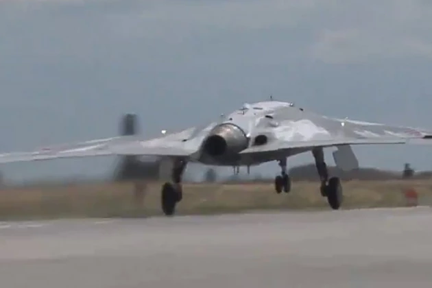 Máy bay không người lái S-70 Okhotnik của Không quân Nga. Ảnh: Avia-pro.