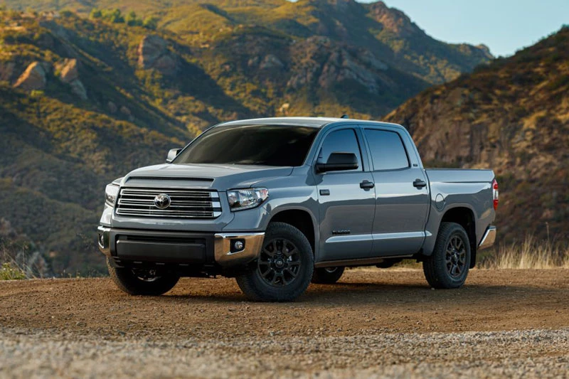 10. Toyota Tundra 2021 (giá khởi điểm: 33.675 USD).