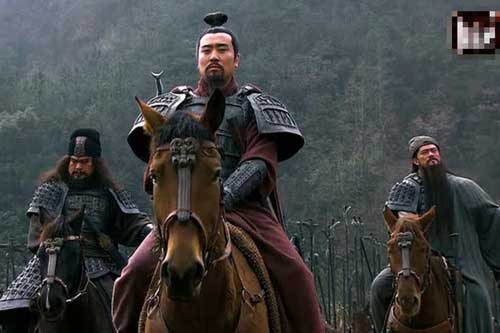 Lưu Bị cướp trắng 5 vạn quân của Tào Tháo, tại sao đội quân này không phản kháng mà lại ngoan ngoãn theo?