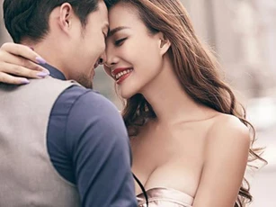 Chiếc điện thoại bị bỏ quên của vợ và sự thật không người chồng nào muốn nhận
