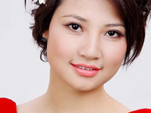 Bí quyết để có sắc môi thêm hồng với trái lựu