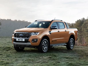 Top 10 xe bán tải rẻ nhất năm 2020: Ford Ranger đứng đầu