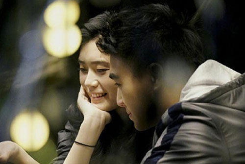 Siêu mẫu kể nỗi khổ khi lấy con trùm sòng bài