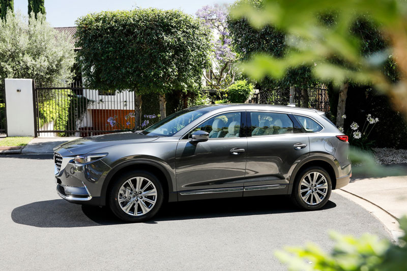 Mazda CX-9 2021 chốt giá hơn 800 triệu đồng