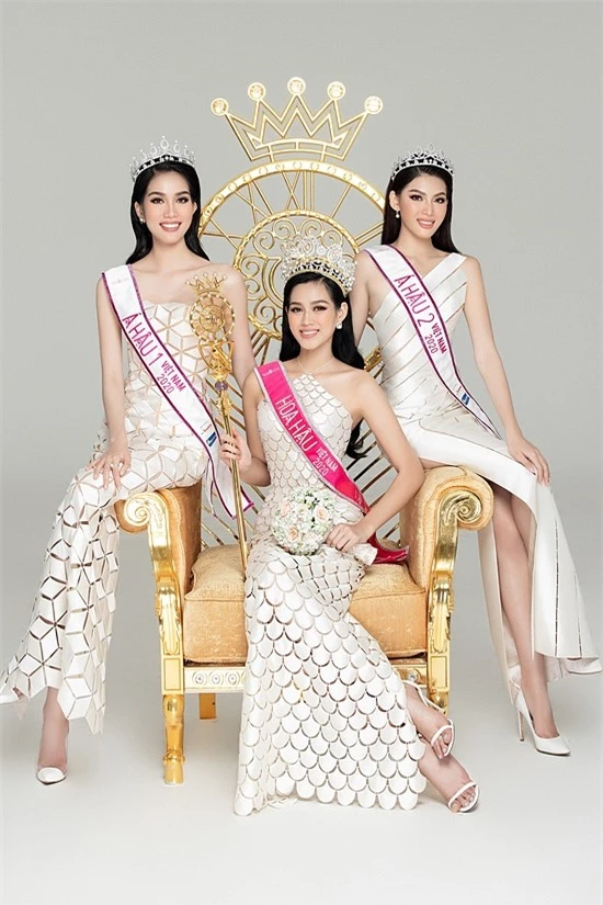 Top 3 Hoa hậu Việt Nam luôn gắn bó thân thiết sau đăng quang.