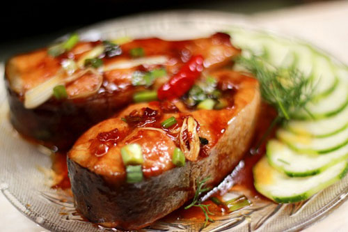 Cách làm cá basa kho tộ nước cốt dừa cực hao cơm