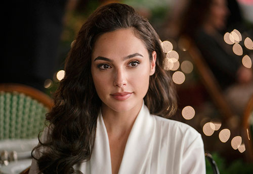 Phong cách quý cô của Gal Gadot trong 'Wonder Woman 1984'
