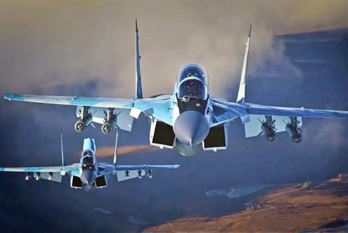 Mỹ nghĩ tiêm kích 1 động cơ Nga...khá lạ