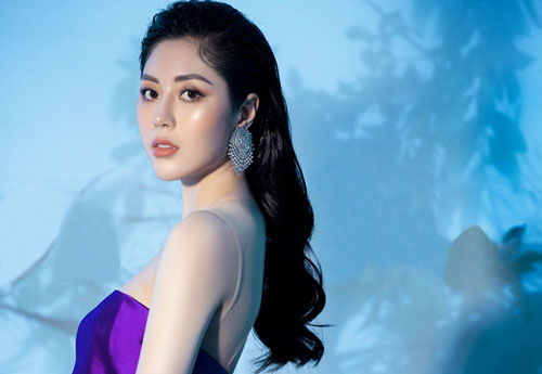 Hoa hậu Tô Diệp Hà tung bộ ảnh gợi cảm đón tuổi mới
