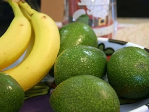 5 mẹo ủ bơ nhanh chín, thơm vàng không dùng hóa chất