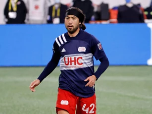 Chuyển nhượng V.League: Lee Nguyễn nhận gần 1 tỷ đồng/tháng tại TP.HCM