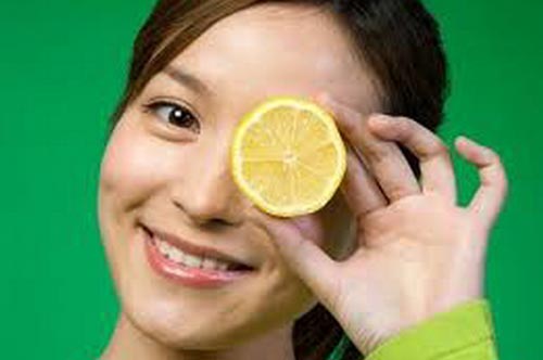 7 tác dụng làm đẹp bất ngờ từ quả chanh