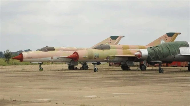 Nigeria rao bán trực tuyến 20 máy bay chiến đấu MiG-21 do Liên Xô sản xuất - ảnh 2