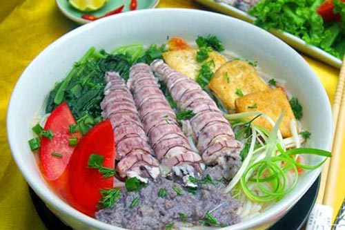 Lâu lâu đổi vị với món bún nấu bề bề vừa ăn vừa thổi