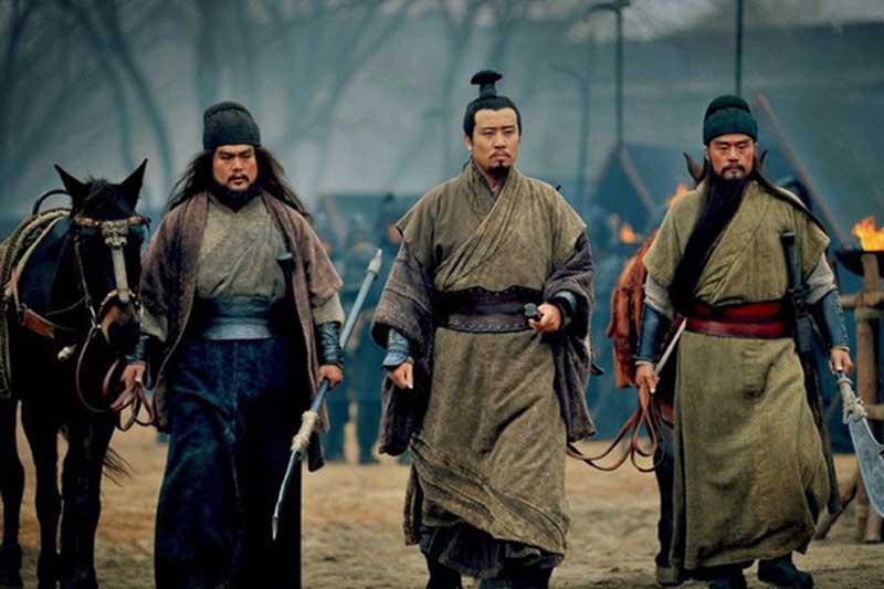 Thực hư việc Lưu Bị dùng 'mưu hèn kế bẩn' để trừ khử Quan Vũ