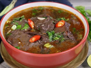 Bộ phận của lợn cực rẻ tiền lại bổ máu, giúp tiêu diệt tế bào ung thư