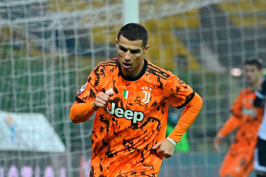 Ronaldo cân bằng kỷ lục tồn tại gần 60 năm tại Serie A