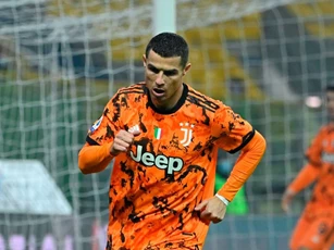 Ronaldo cân bằng kỷ lục tồn tại gần 60 năm tại Serie A