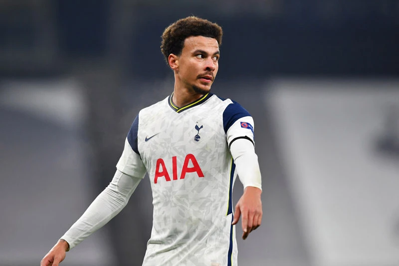 2. Dele Alli (Tottenham, định giá hiện tại: 38 triệu euro, mức giảm 52 triệu euro).