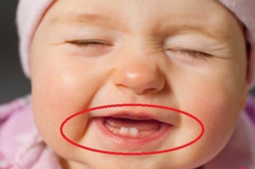 Trẻ dưới 1 tuổi có 5 biểu hiện này chứng tỏ thông minh, lanh lợi, mẹ hãy xem con mình có không