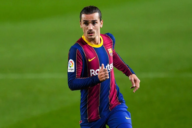 =5. Antoine Griezmann (Barcelona, định giá hiện tại: 80 triệu euro, mức giảm 40 triệu 