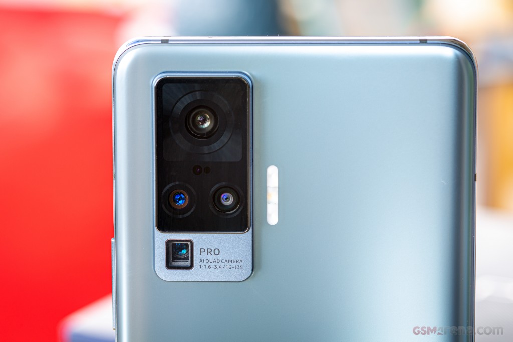 Smartphone 5G, camera ‘siêu chất’, RAM 8 GB, giảm giá 2 triệu ở Việt Nam