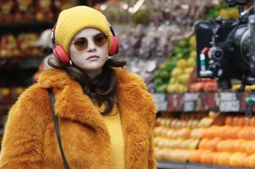 Selena Gomez xinh đẹp trở lại phim trường sau thời gian "ở ẩn"