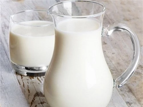 Sai lầm trong ăn uống nên tránh là người bị viêm túi mật không nên uống sữa bò