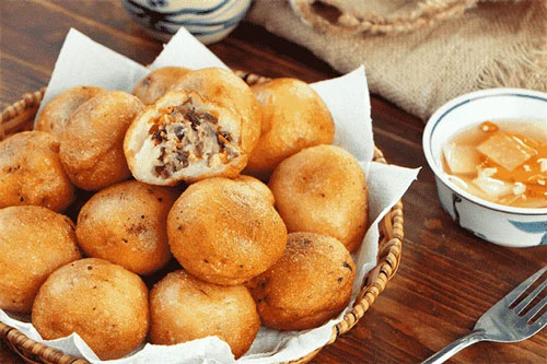 Cách làm bánh bao chiên nhân thịt giòn xốp siêu ngon