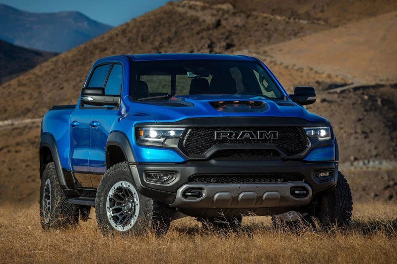 1. Ram 1500 TRX 2021 (công suất tối đa: 702 mã lực).