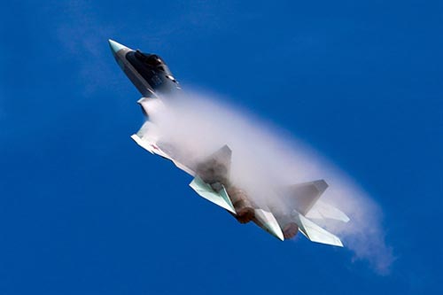 Su-57 vượt trội J-20 dù chỉ lắp động cơ giai đoạn một