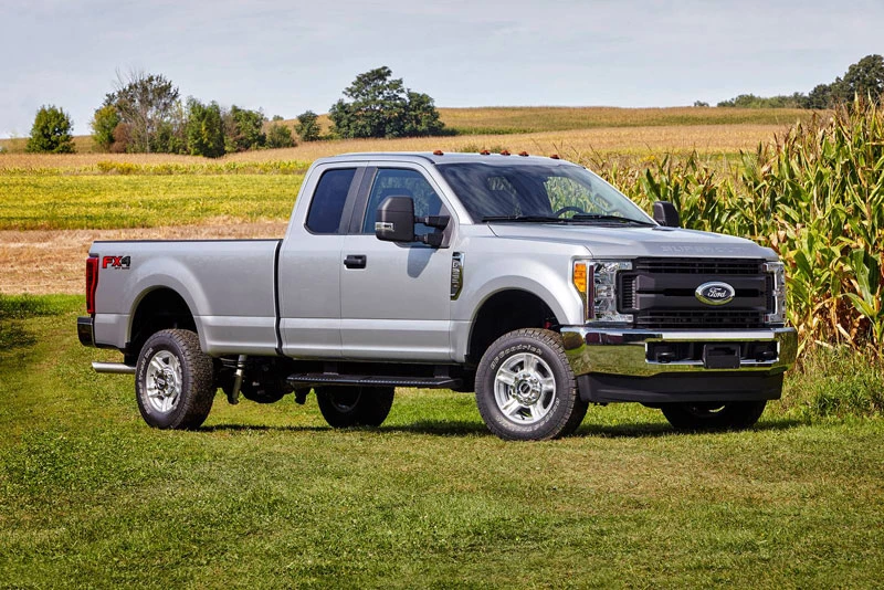 =6. Ford F-250 2020 (công suất tối đa: 430 mã lực).