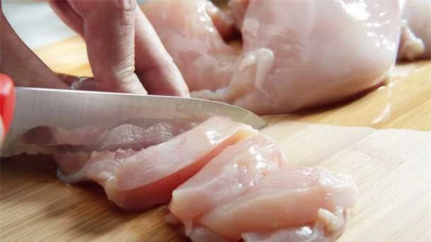 Ăn thịt gà không đúng cách sẽ rất nguy hại đến sức khỏe