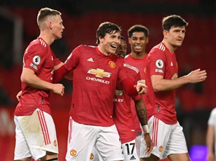 Roy Keane tin M.U đủ sức đua vô địch với Liverpool