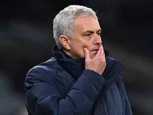 Mourinho nói gì sau khi Tottenham thua trận thứ 2 liên tiếp?