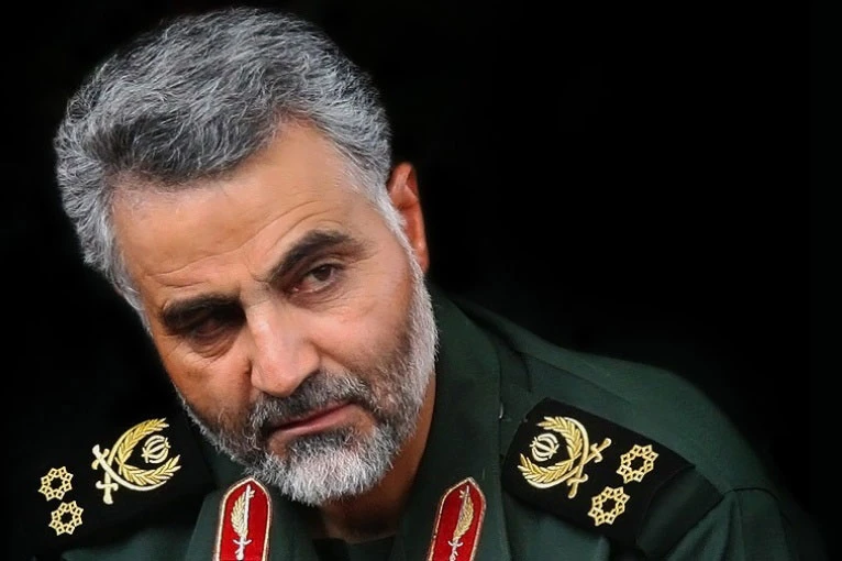 Tướng Soleimani, cùng với Phó Trưởng đơn vị Huy động Phổ biến của Iraq Abu Mahdi Al-Mohandis, bị ám sát bên ngoài Sân bay Quốc tế Baghdad vào ngày 3/1/2020.