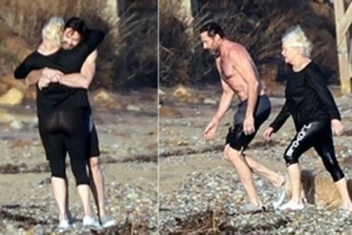 Vợ chồng Hugh Jackman đi bơi giữa trời lạnh 6 độ