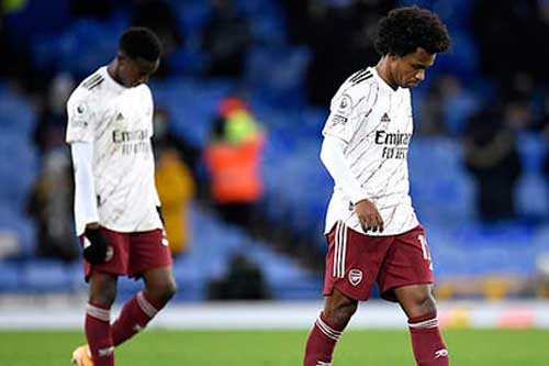 Dàn sao Arsenal sẽ thiệt hại nặng nề nếu Pháo thủ... xuống hạng