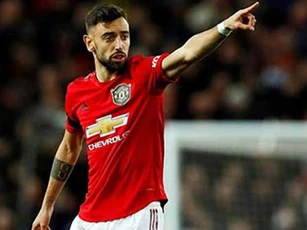 Bruno Fernandes thay đổi hoàn toàn hàng công M.U