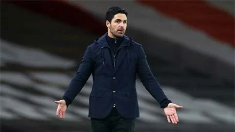 Arteta thừa nhận Arsenal khủng hoảng sau trận thua Man City